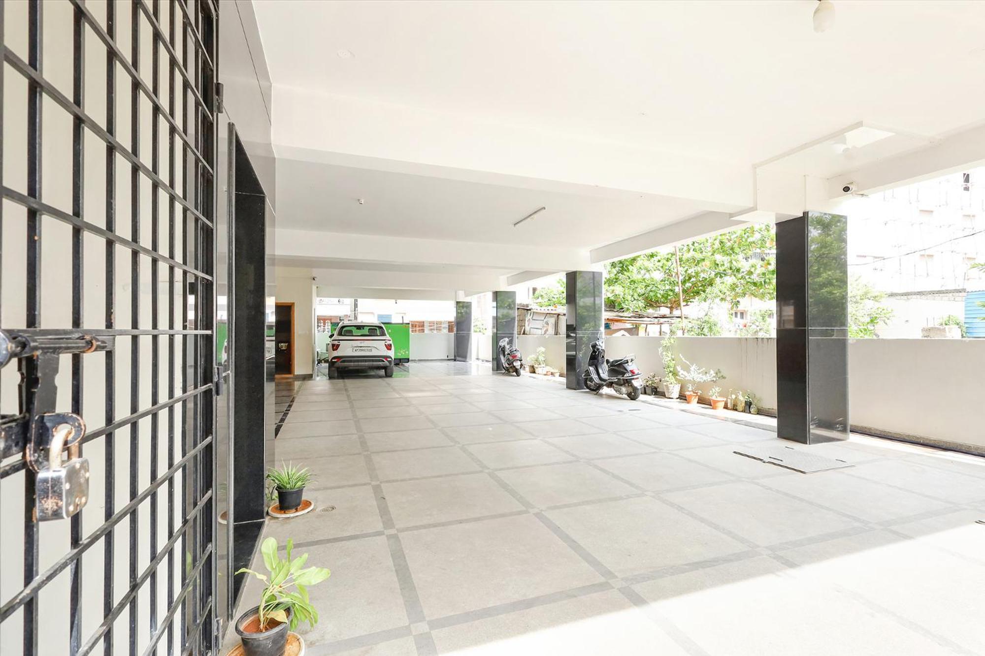 Fabhotel Karthikeya Residency - Tirupati Bus Stand - 900M Экстерьер фото